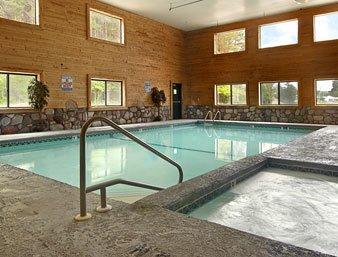 Zellar'S Village Inn Newberry Bagian luar foto