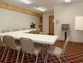 Zellar'S Village Inn Newberry Bagian luar foto